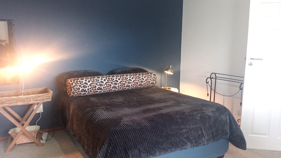 To Let 1 Bedroom Property for Rent in Vermont Western Cape